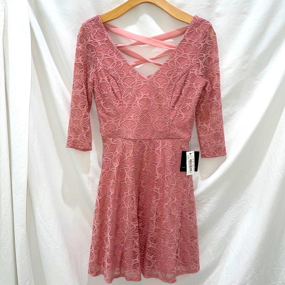 Pink, lace quarter-sleeve dress